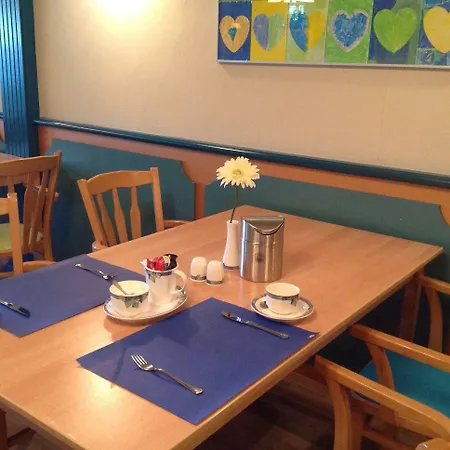 De Drie Linden Hotel